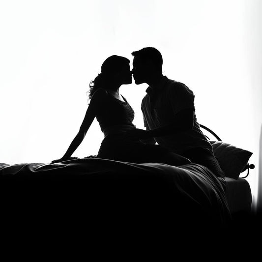 silhouette van een koppel in bed